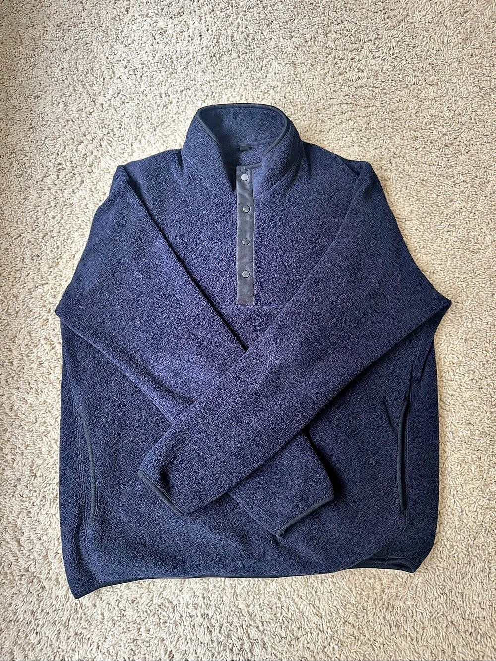 UNIQLO - Men’s Navy Blue Fleece Button-Up Pullover Large